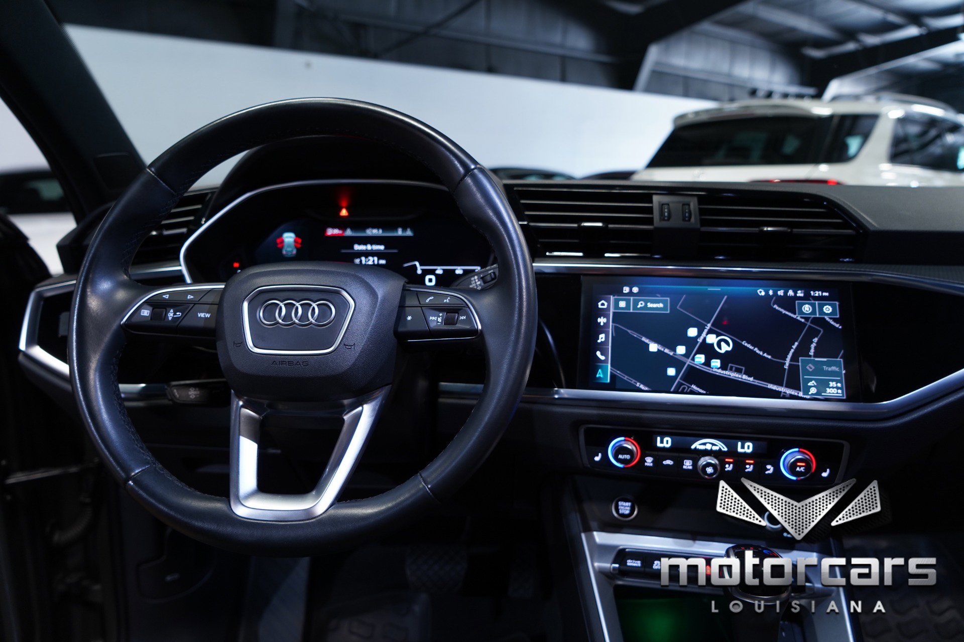 Used 2022 Audi Q3 2.0T Premium Plus w/ Premium Plus Package image 33