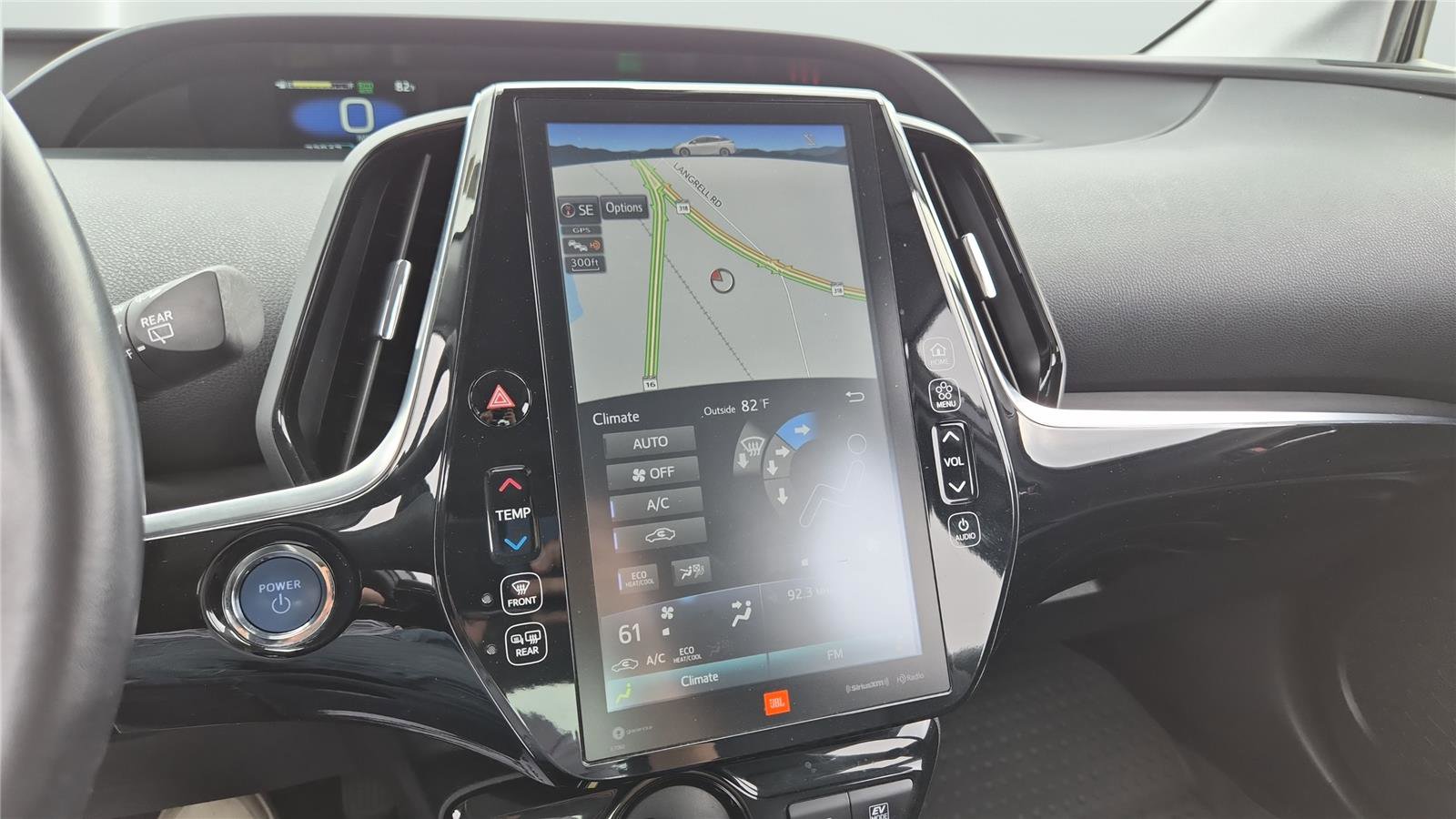 Used 2021 Toyota Prius Limited w/ Premium Convenience Package FWD image 18