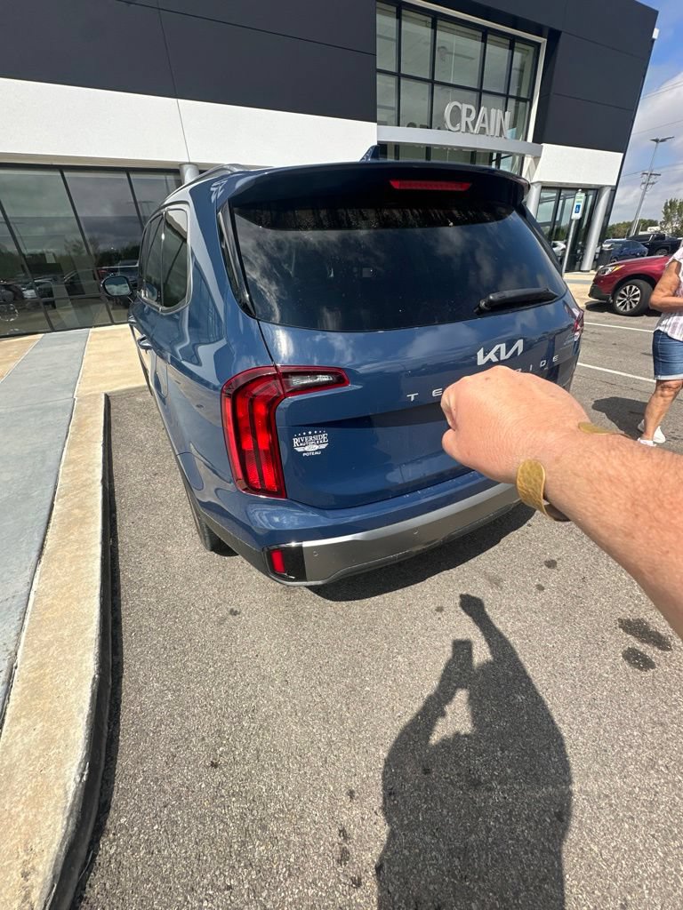 Certified 2025 Kia Telluride S FWD image 7