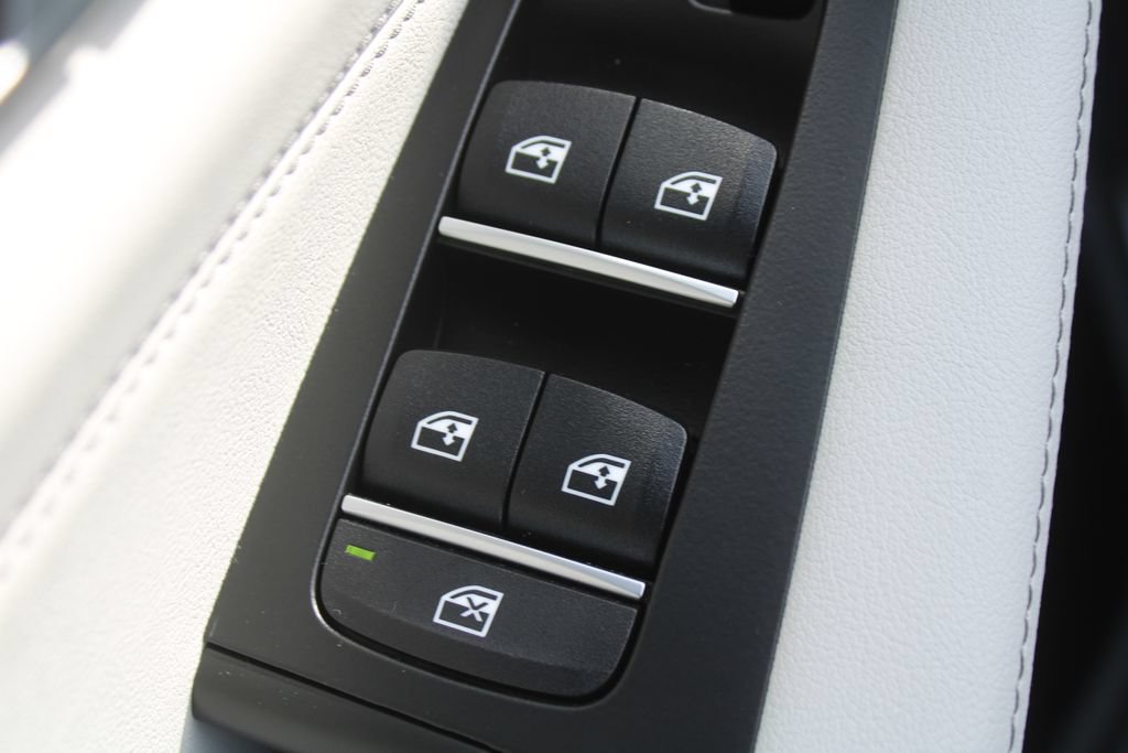 Used 2025 BMW X5 xDrive40i AWD/4WD image 22