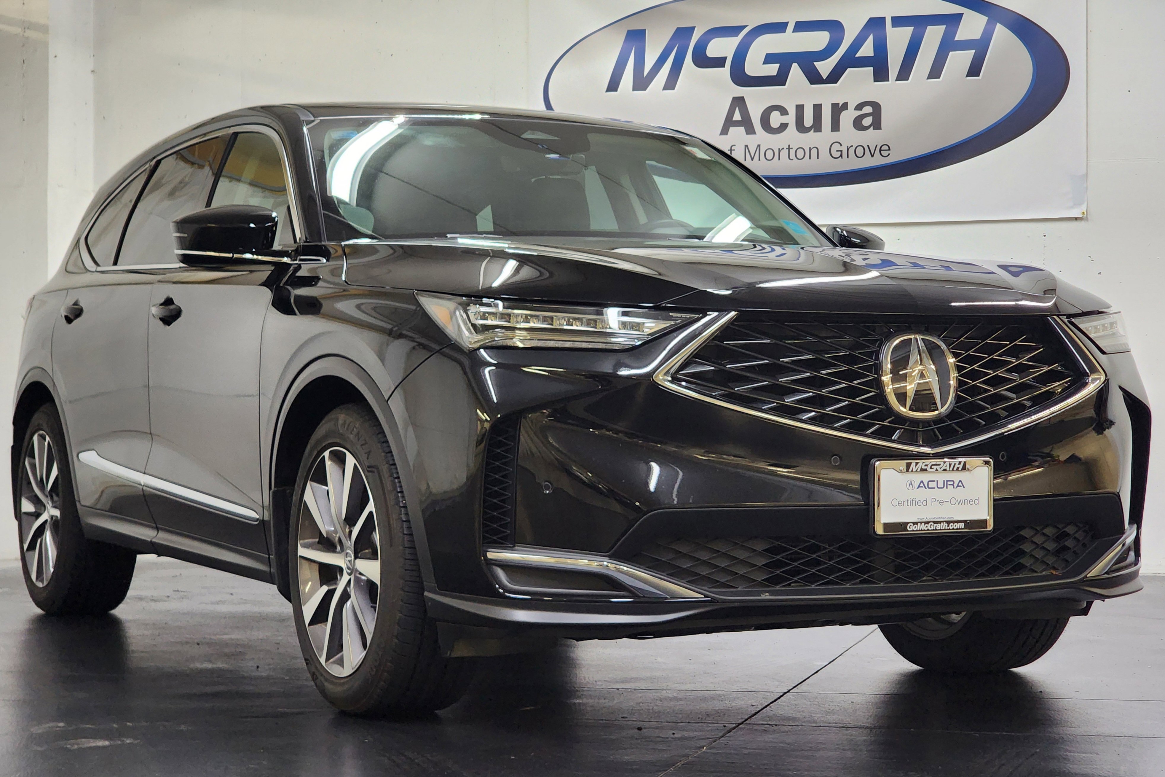 Certified 2025 Acura MDX SH-AWD w/ Technology Package image 2