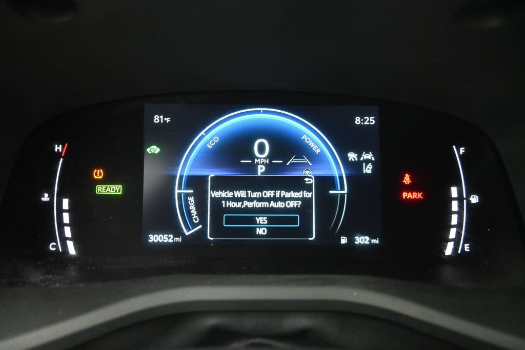 Used 2025 Toyota Camry LE FWD image 7