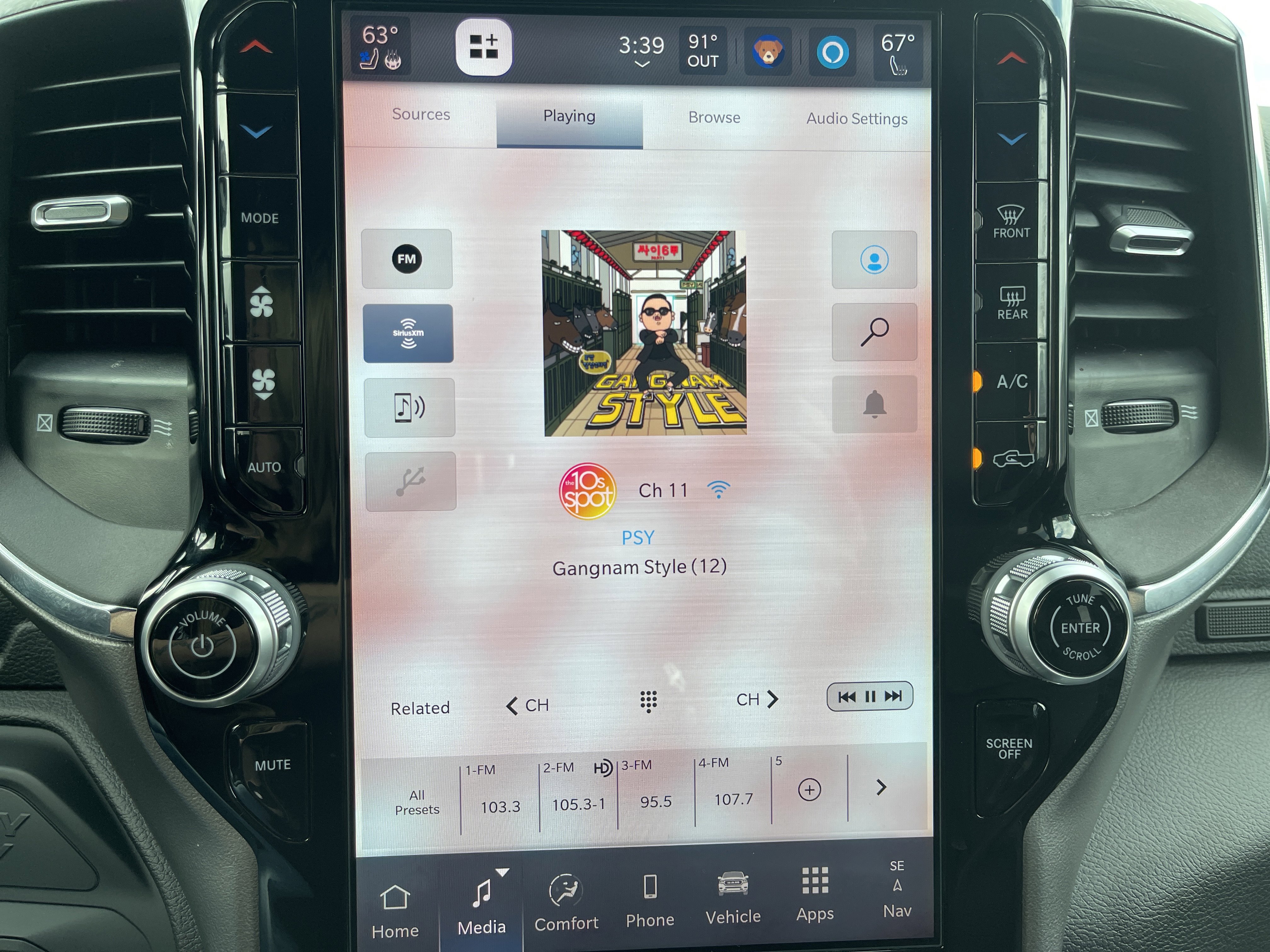 Used 2026 RAM 3500 Laramie w/ Max Tow Package image 26