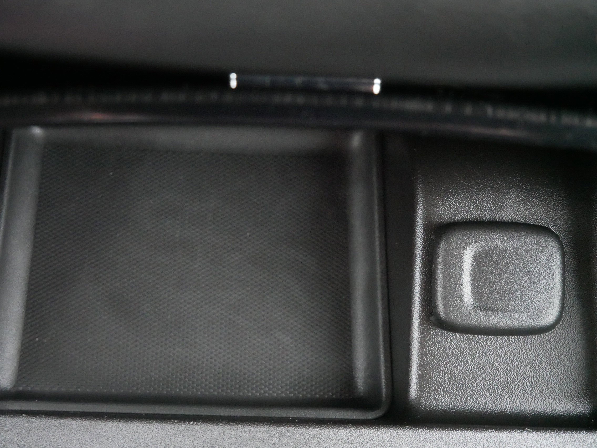 Used 2017 Chevrolet Impala LT FWD image 27