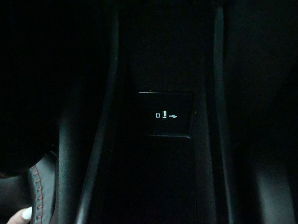 Used 2022 McLaren GT image 44