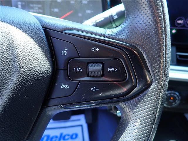 Used 2024 Chevrolet Trax LS w/ Driver Confidence Package FWD image 15