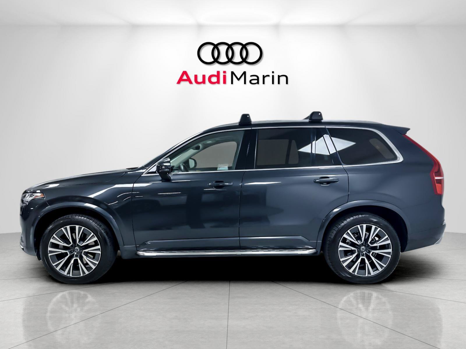 Used 2021 Volvo XC90 T5 Momentum w/ Advanced Package AWD/4WD image 2