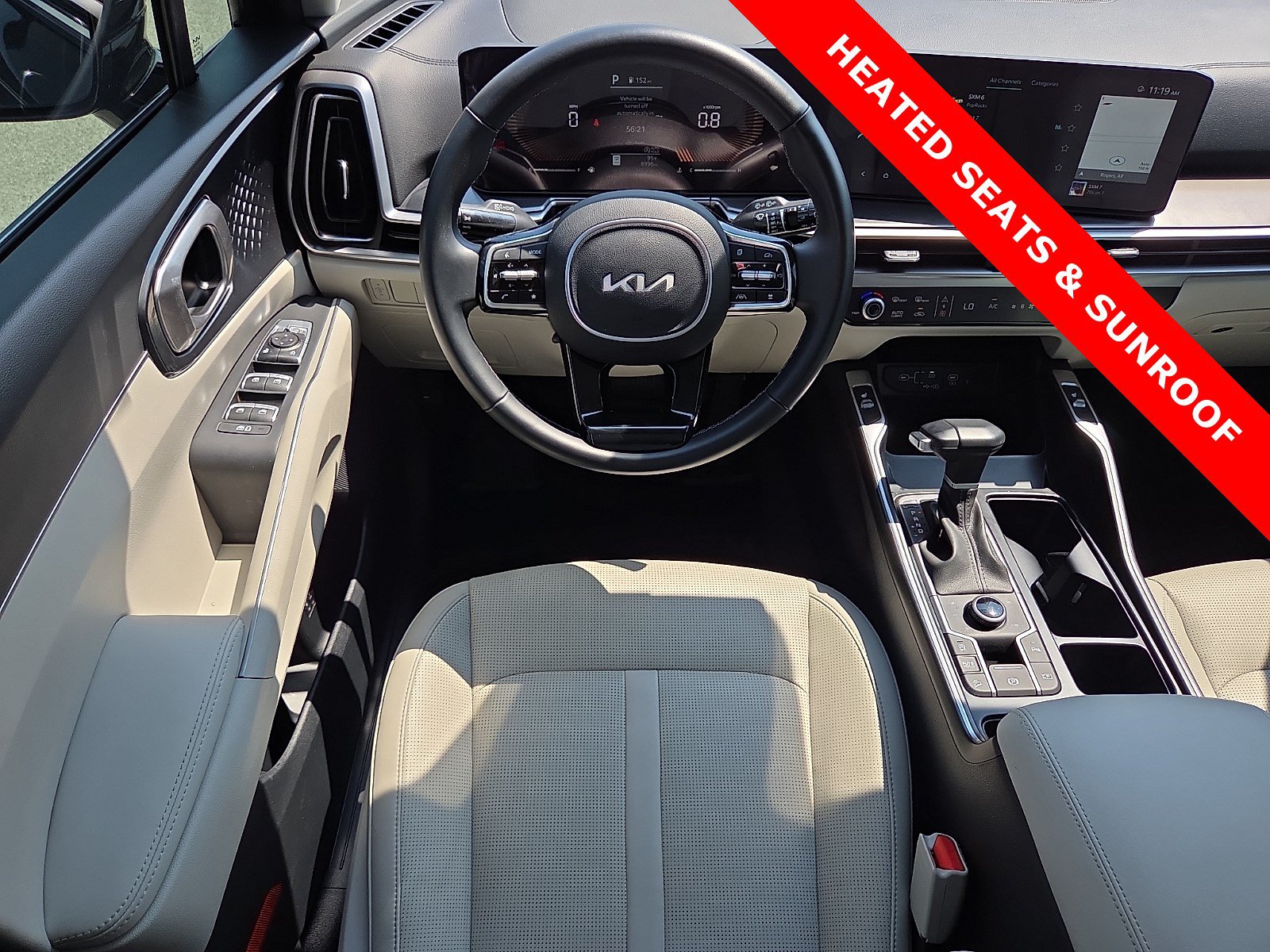 Used 2025 Kia Sorento S w/ Panoramic Sunroof Package AWD/4WD image 12