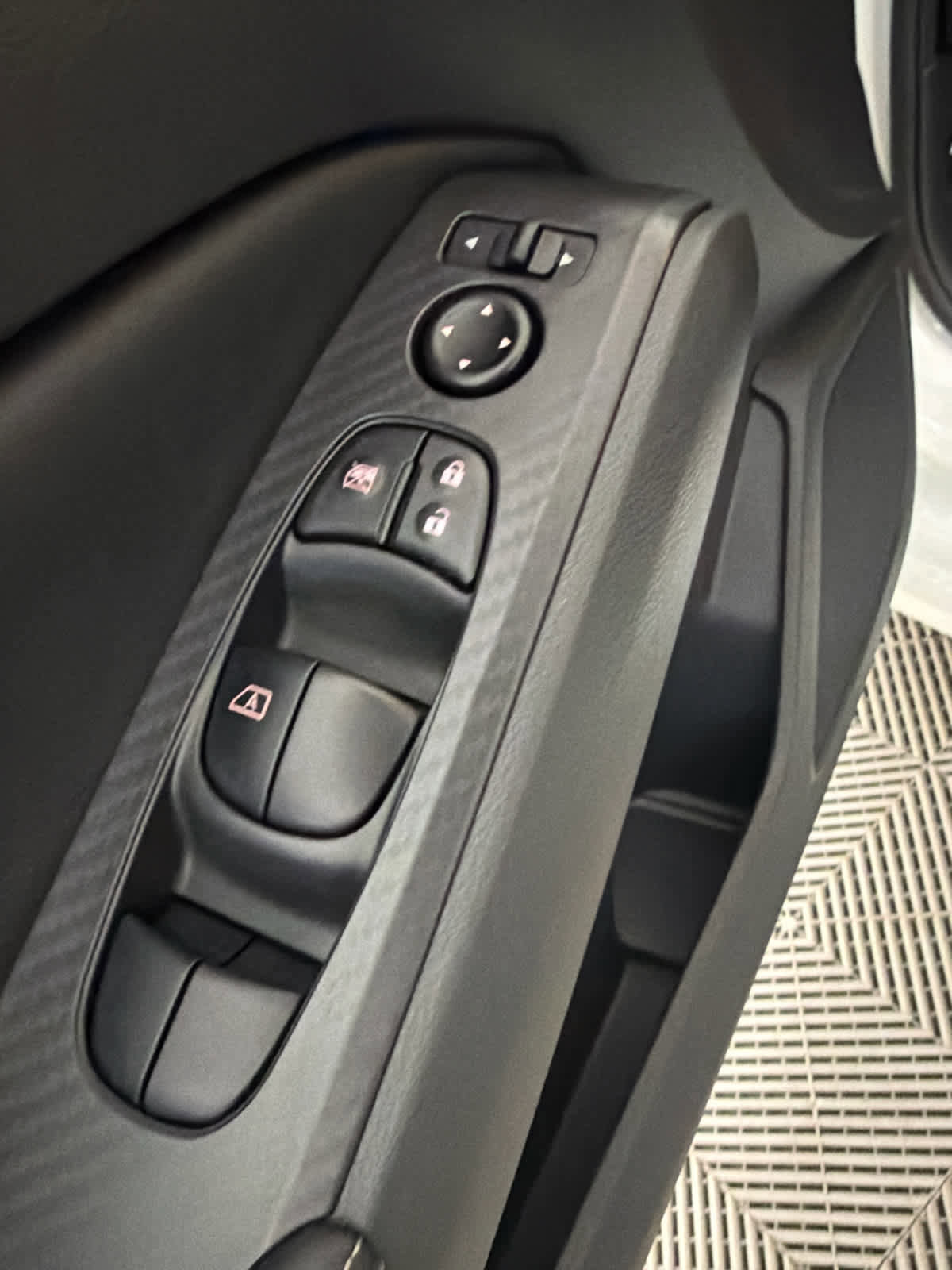 Certified 2024 Nissan Altima 2.5 SV w/ SV Premium Package FWD image 23
