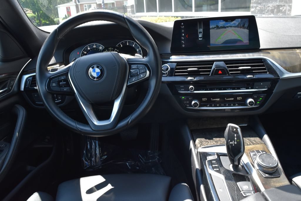 Used 2018 BMW 530i w/ Premium Package RWD image 11