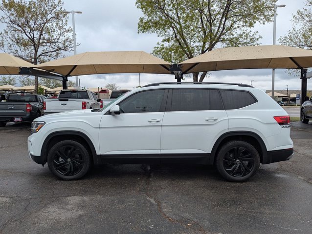 Used 2022 Volkswagen Atlas SE w/ Panoramic Sunroof Package AWD/4WD image 9
