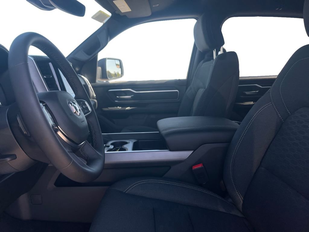 New 2026 RAM 1500 4x4 Crew Cab image 19