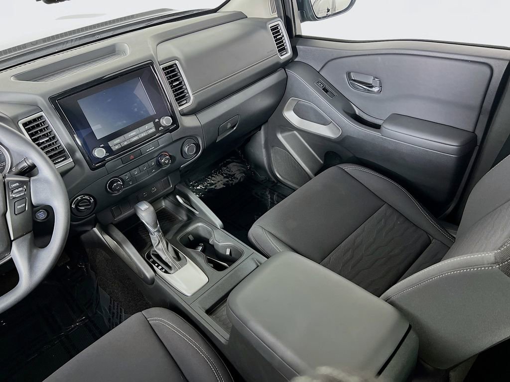 Used 2022 Nissan Frontier SV image 22