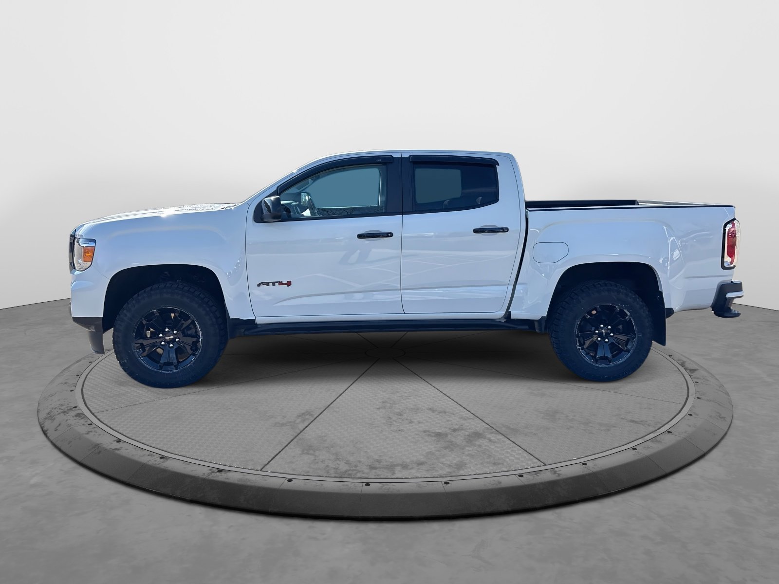 Certified 2022 GMC Canyon AT4 image 5