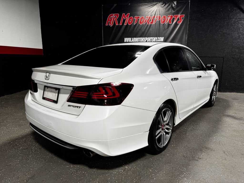 Used 2014 Honda Accord Sport image 5