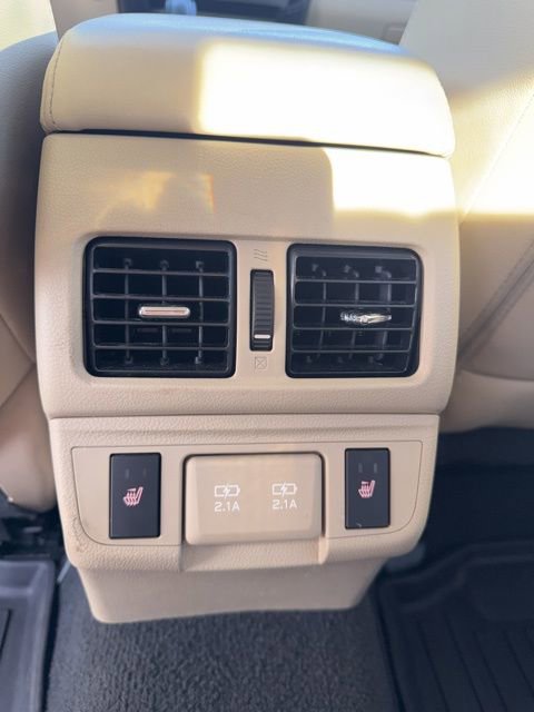 Used 2019 Subaru Outback 2.5i Limited w/ Popular Package #2 image 11