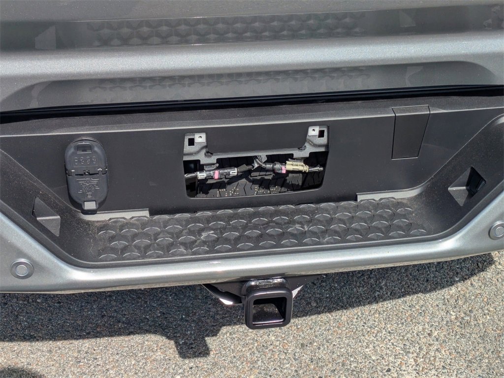 New 2026 GMC Canyon Elevation w/ Convenience Package image 12