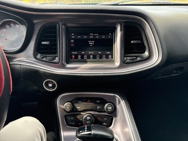 Used 2018 Dodge Challenger SXT image 17