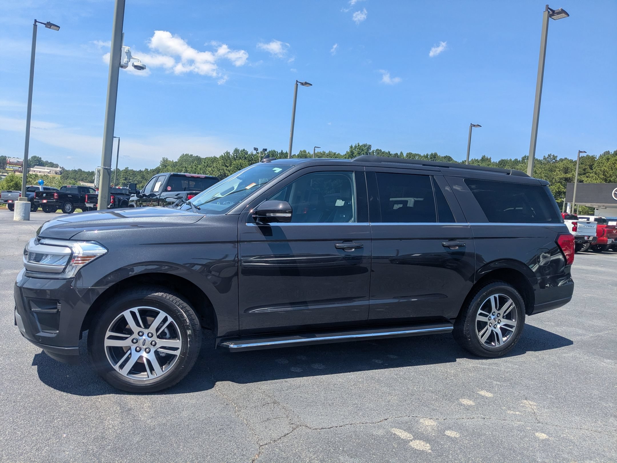 Used 2023 Ford Expedition Max XLT RWD image 8