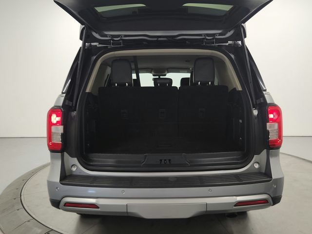 Used 2024 Ford Expedition XLT RWD image 29