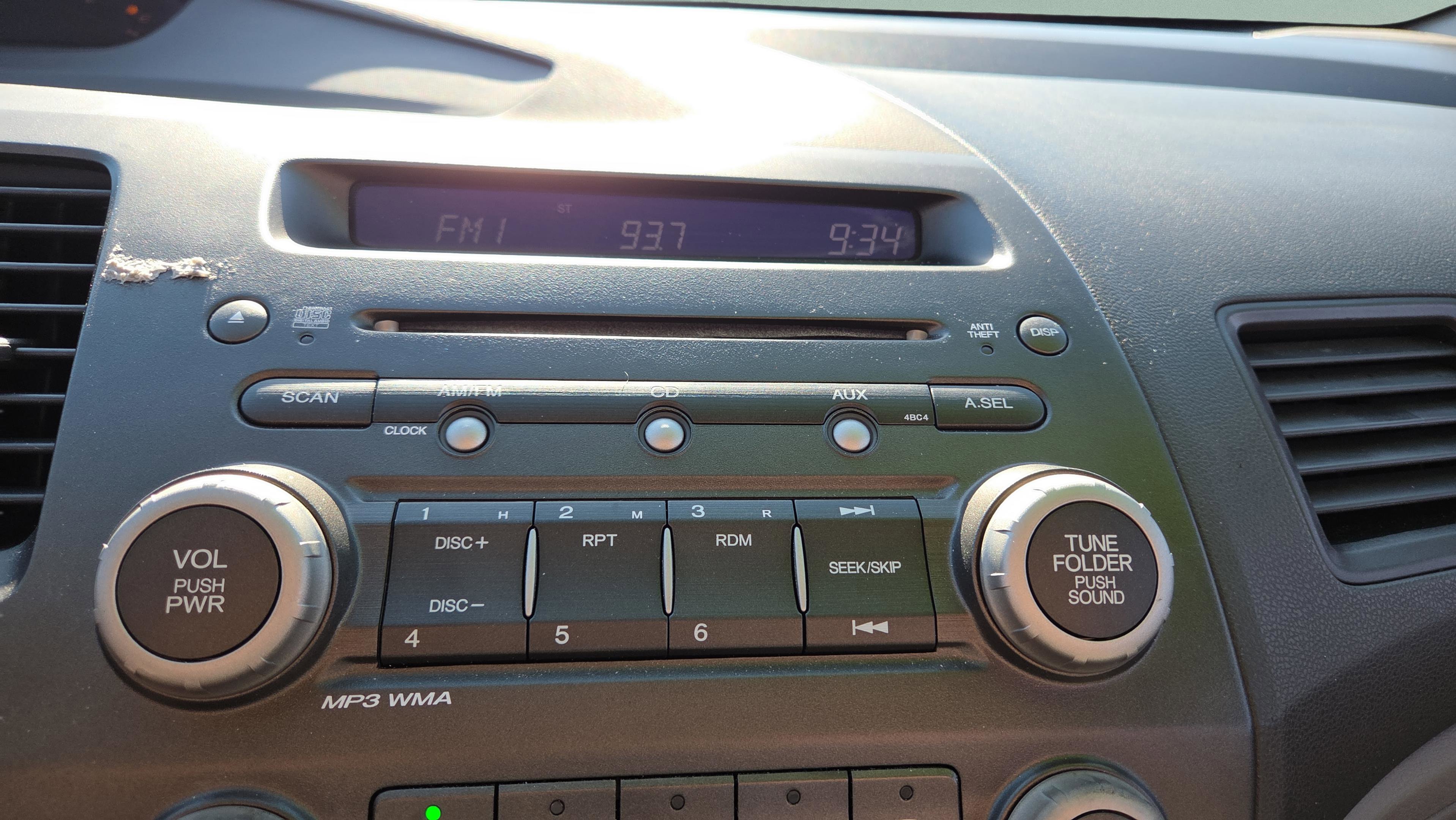 Used 2011 Honda Civic LX image 29