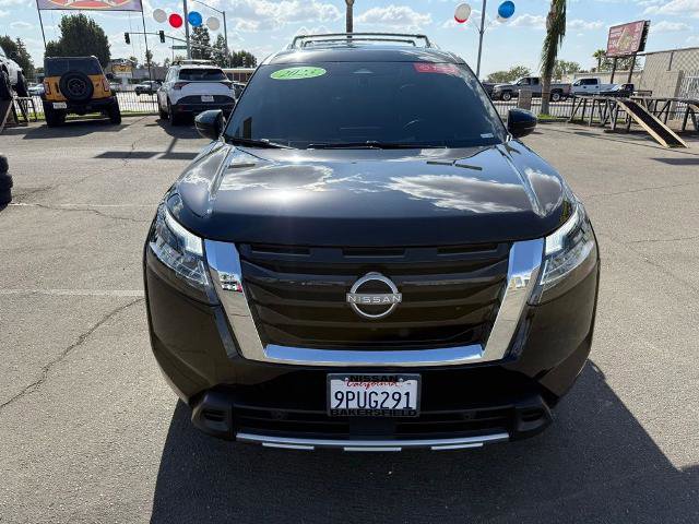 Certified 2023 Nissan Pathfinder Platinum image 2