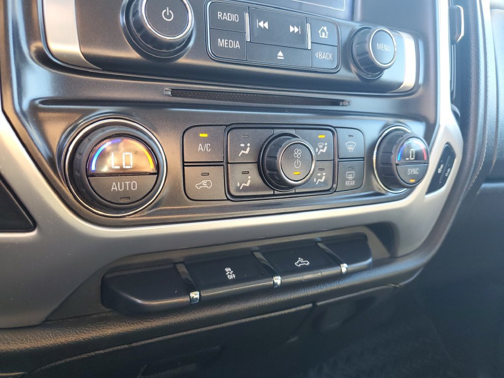 Used 2015 GMC Sierra 1500 SLE w/ Carbon-20 Edition AWD/4WD image 23