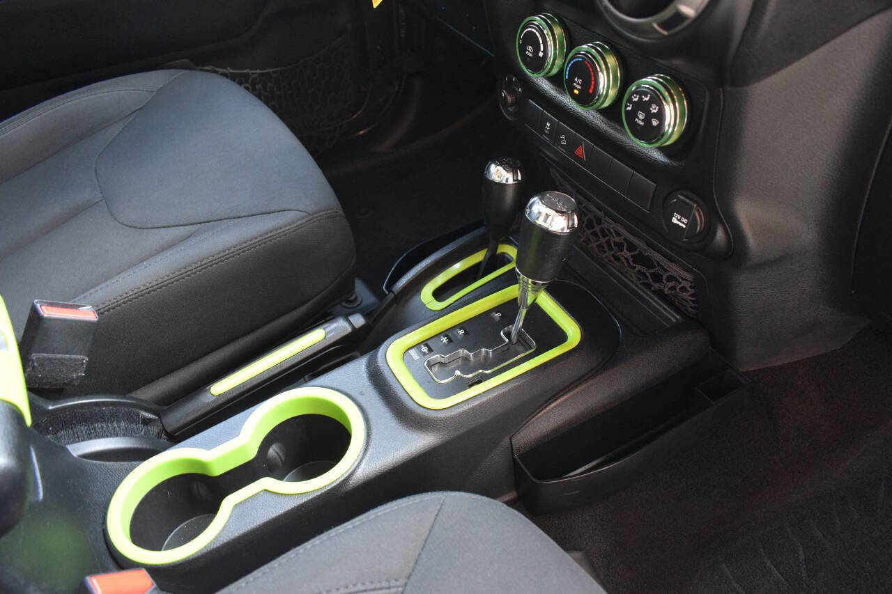 Used 2018 Jeep Wrangler Unlimited Sport S image 22