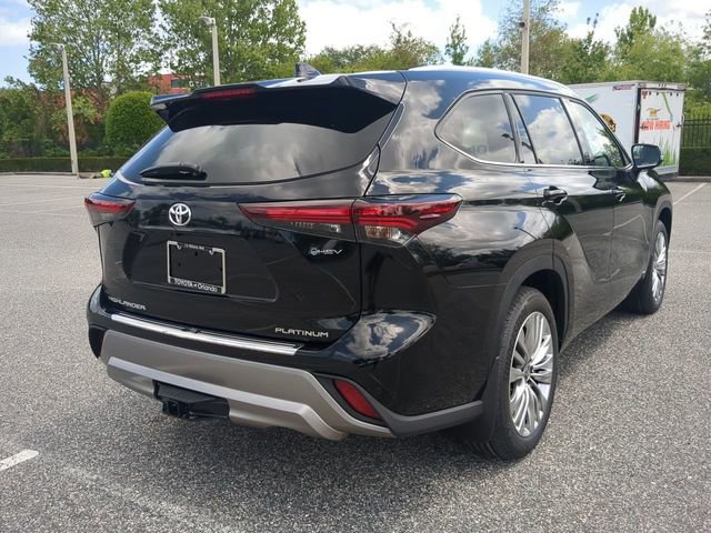 New 2026 Toyota Highlander Platinum AWD/4WD image 4