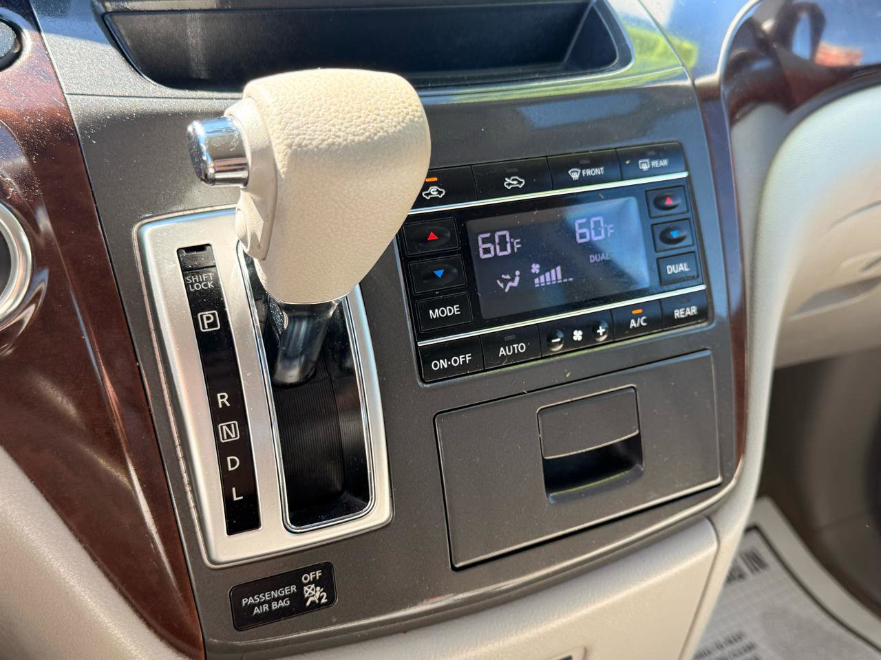 Used 2013 Nissan Quest SV FWD image 20