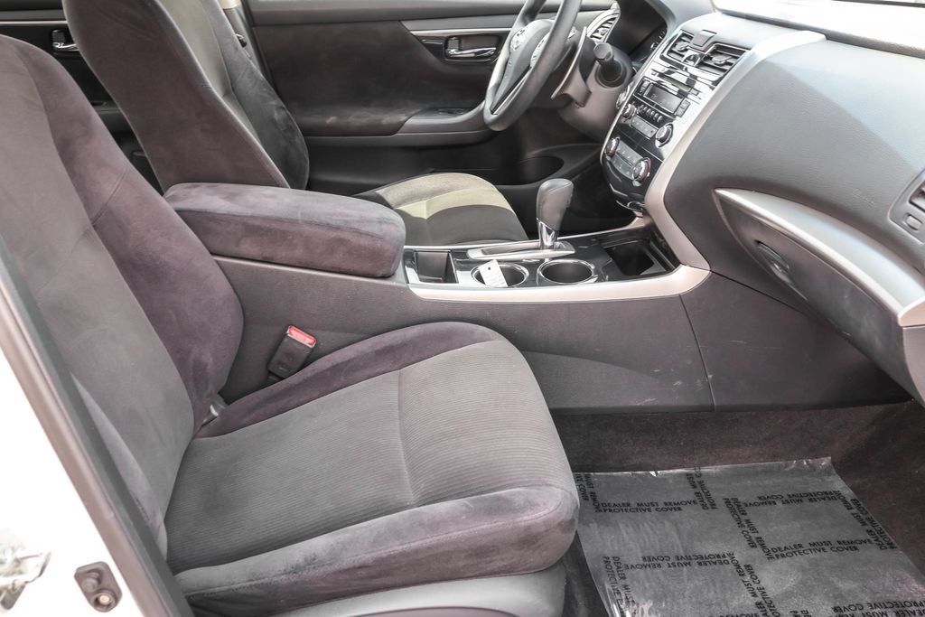 Used 2013 Nissan Altima 3.5 S FWD image 34