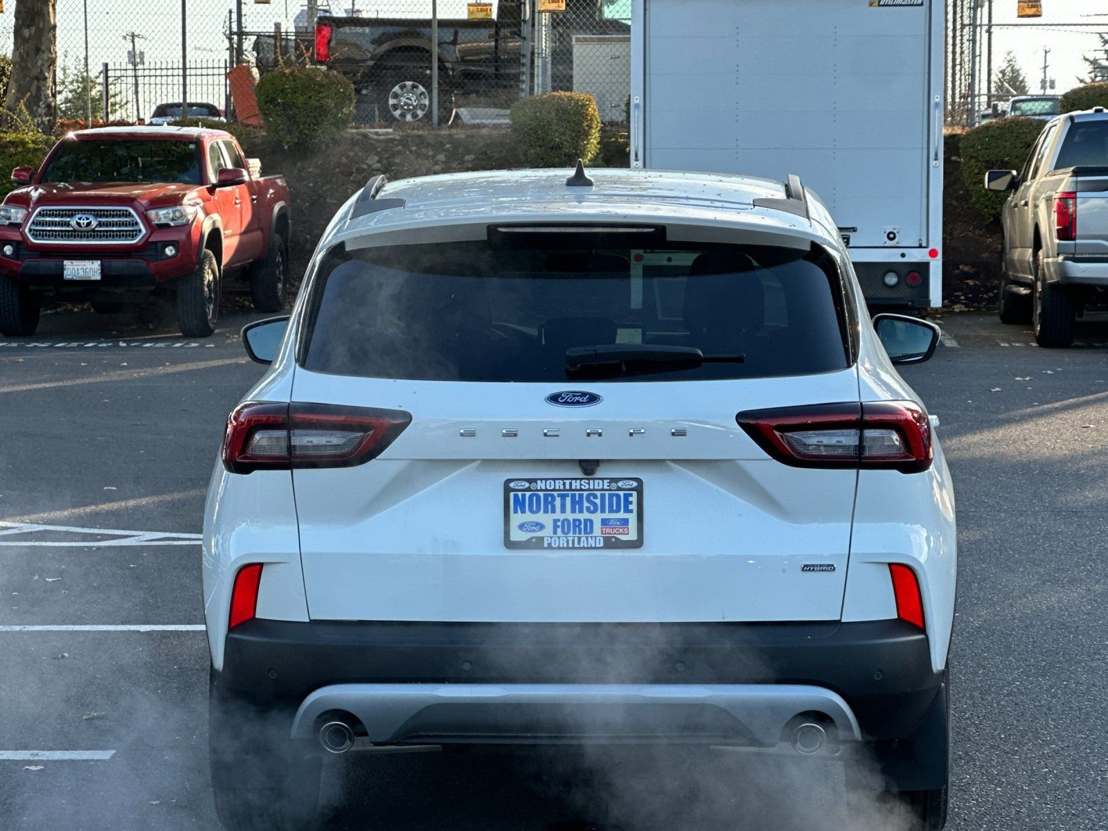 Used 2024 Ford Escape SE image 5