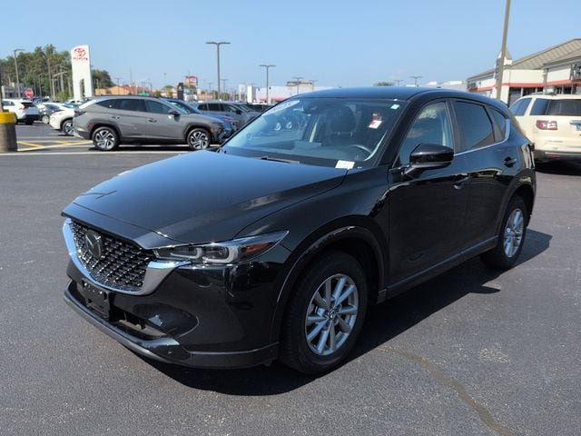 Used 2025 MAZDA CX-5 AWD 2.5 S w/ Preferred Package image 3