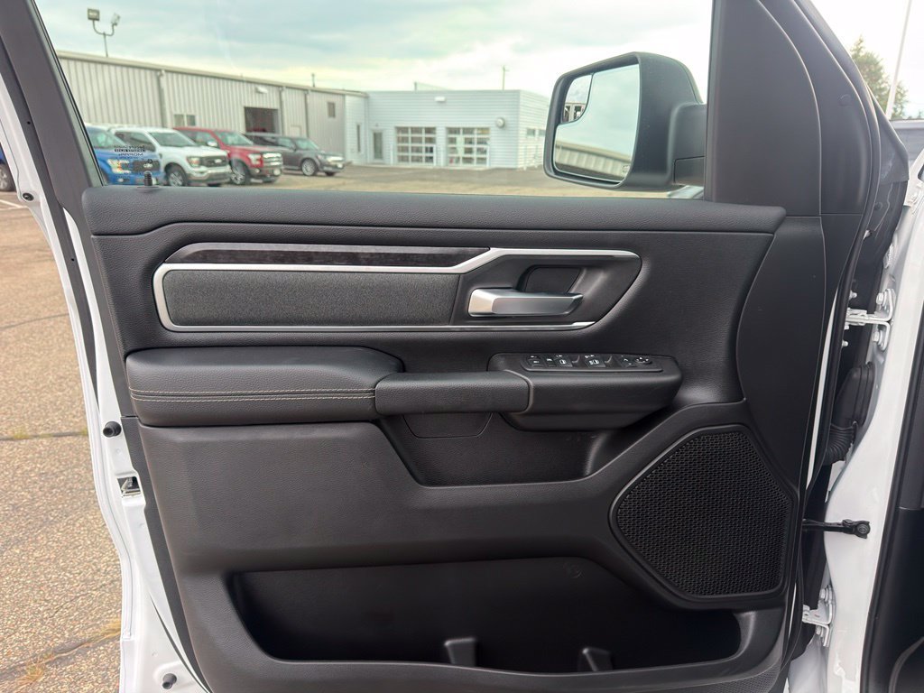 Used 2021 RAM 1500 Big Horn AWD/4WD image 32