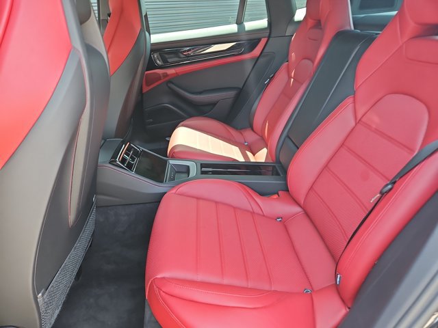 Certified 2024 Porsche Panamera 4 AWD/4WD image 21