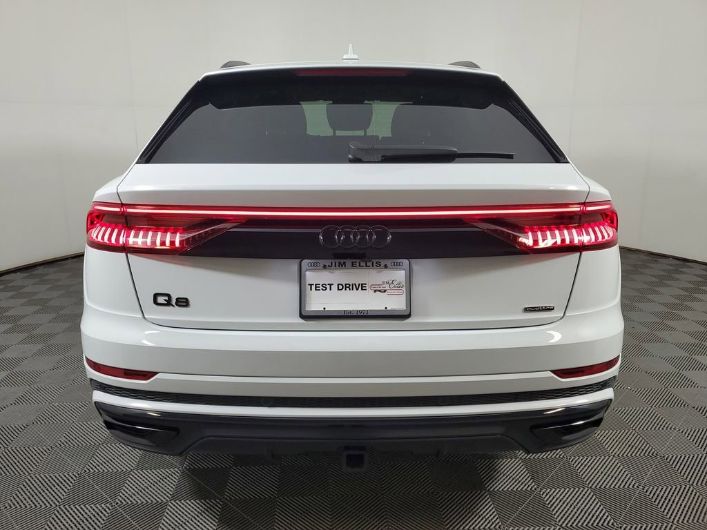 Used 2023 Audi Q8 Premium Plus w/ Premium Plus Package AWD/4WD image 5