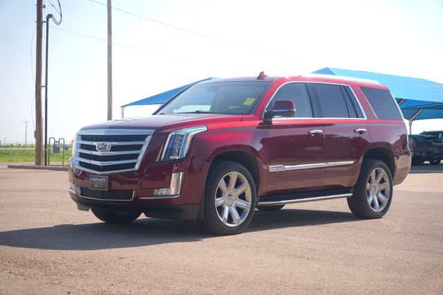 Used 2018 Cadillac Escalade Luxury AWD/4WD image 7