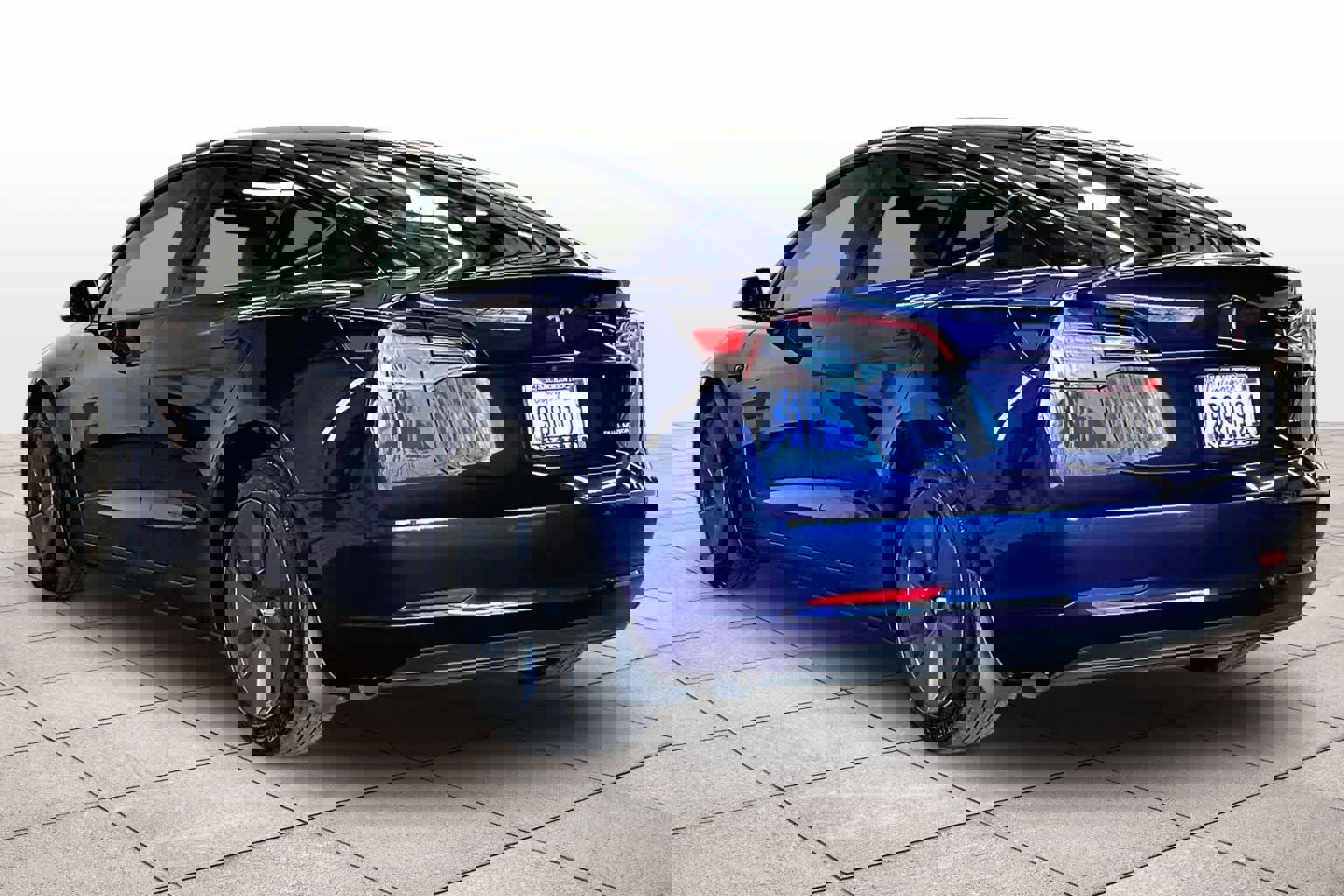 Used 2022 Tesla Model 3 Long Range image 14