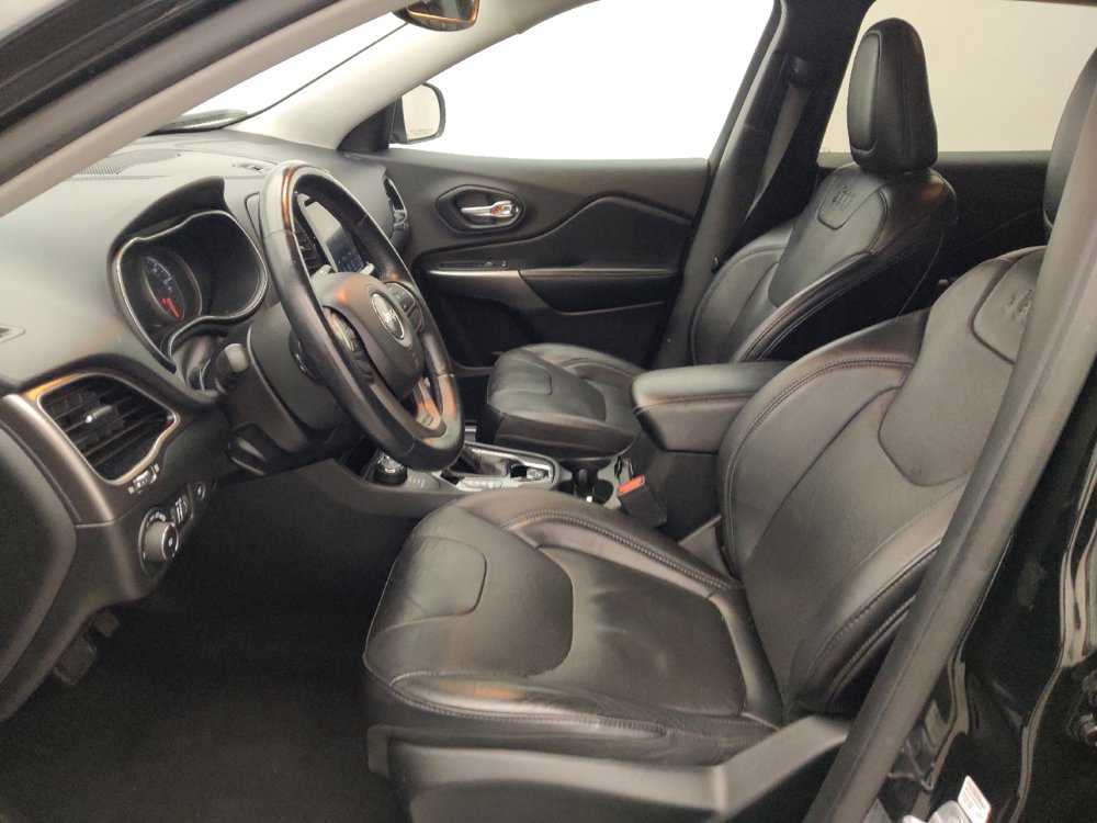 Used 2020 Jeep Cherokee Limited AWD/4WD image 17