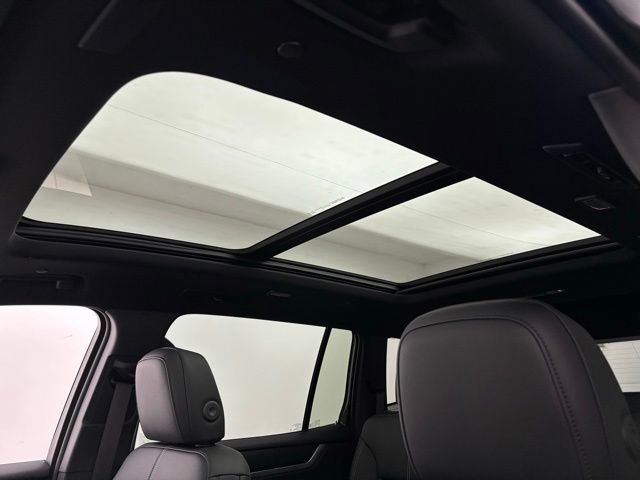 New 2026 GMC Acadia Elevation w/ Black Edition image 5