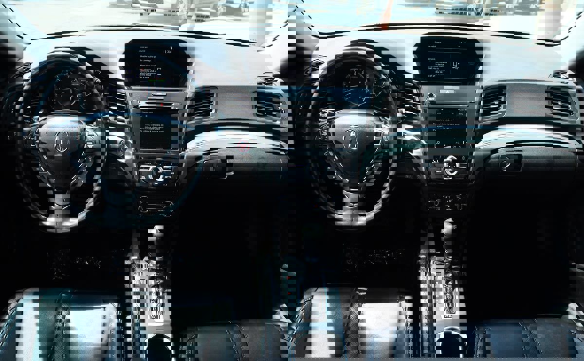 Used 2020 Acura ILX w/ Premium Package image 32