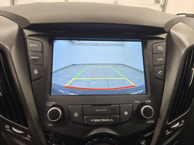 Used 2016 Hyundai Veloster Turbo w/ Option Group 04 FWD image 19