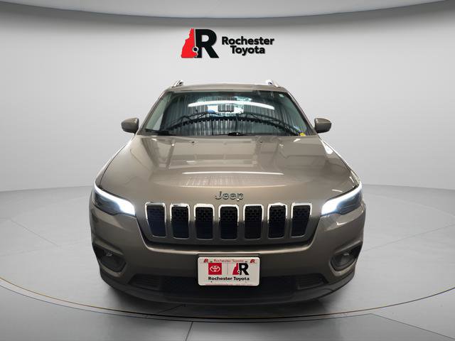 Used 2019 Jeep Cherokee Latitude Plus w/ Cold Weather Group AWD/4WD image 8