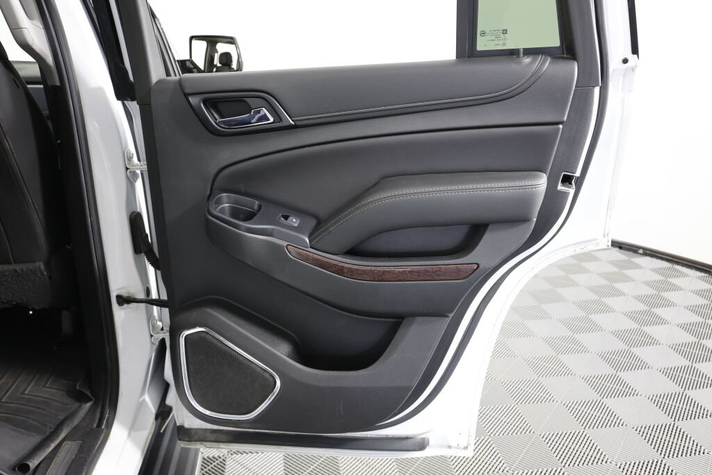 Used 2019 GMC Yukon SLT AWD/4WD image 22