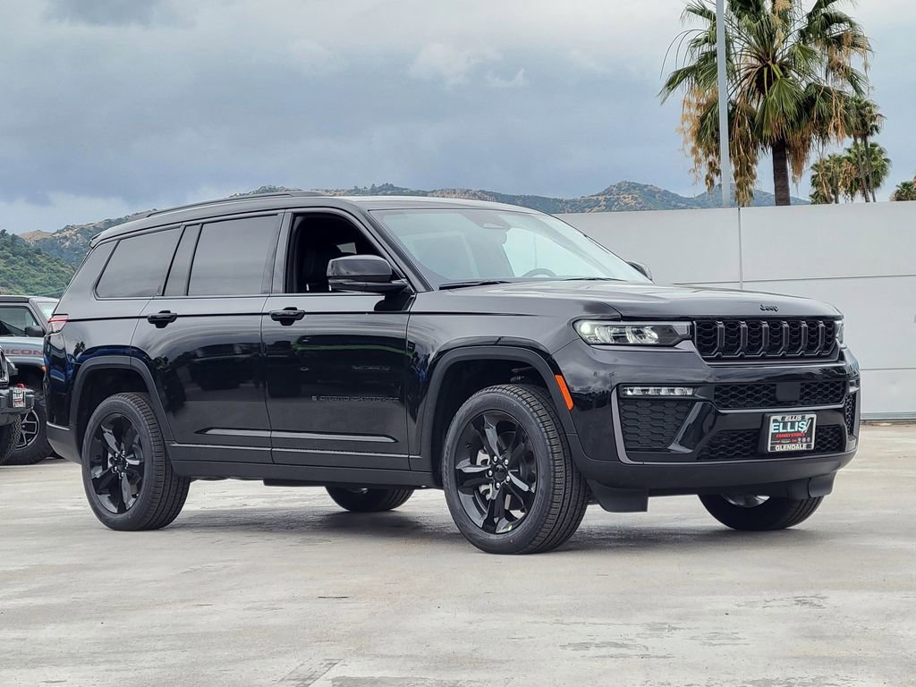 New 2026 Jeep Grand Cherokee L Limited w/ Limited Altitude Package AWD/4WD image 26