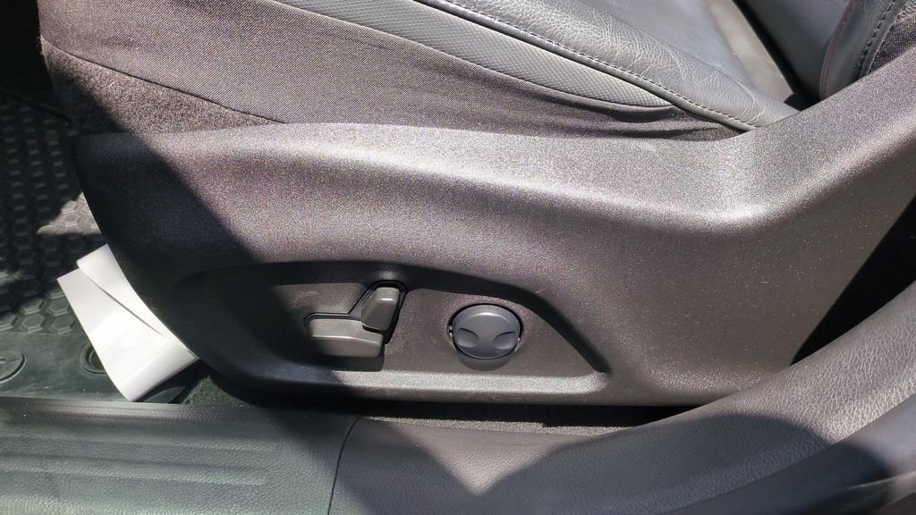 Used 2022 Jeep Renegade Trailhawk AWD/4WD image 19