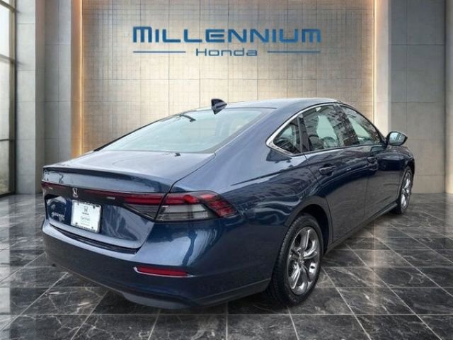 Used 2024 Honda Accord EX image 17