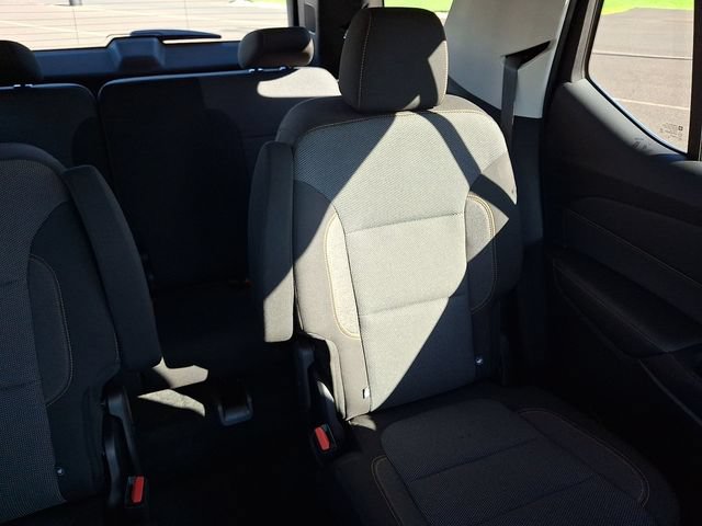Used 2021 Chevrolet Traverse LT FWD image 14
