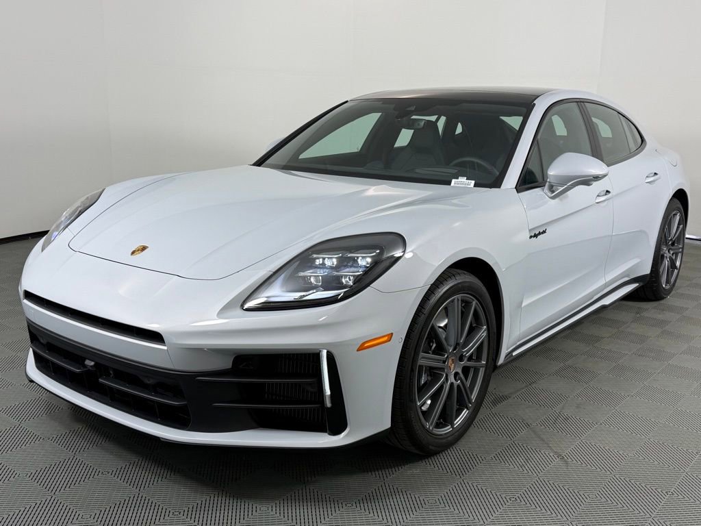 Certified 2026 Porsche Panamera 4S image 1