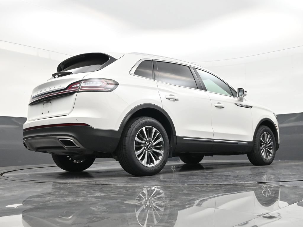 Used 2023 Lincoln Nautilus Reserve FWD image 24